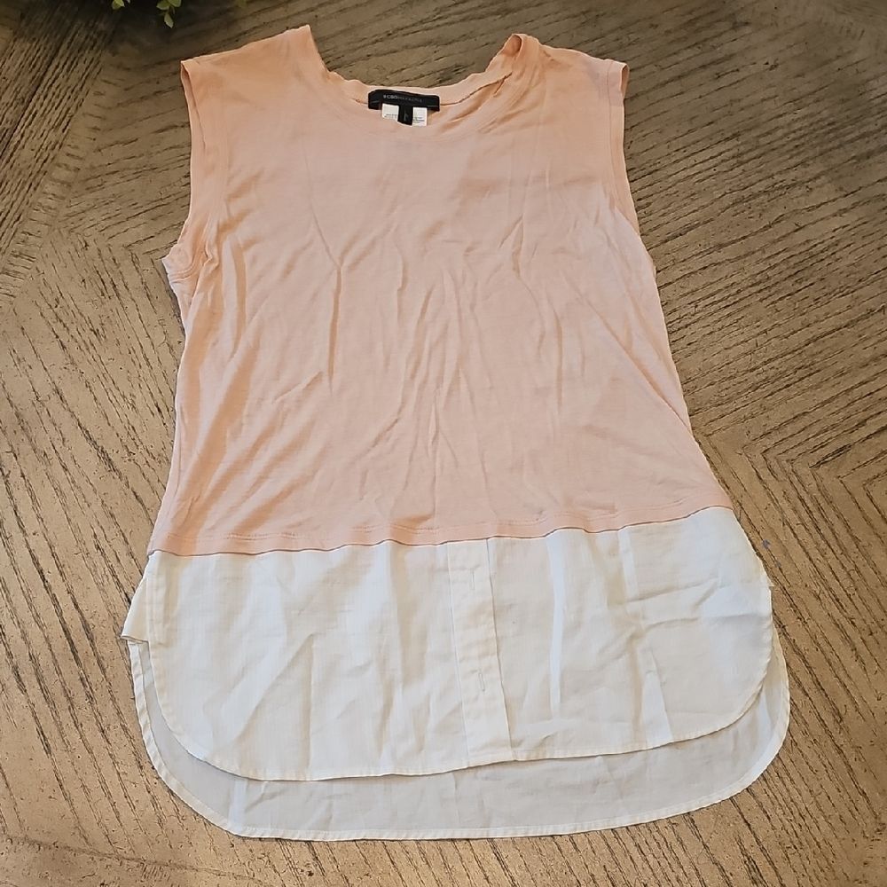 BCBGMaxAzria Peach and White Sleeveless Blouse Size S